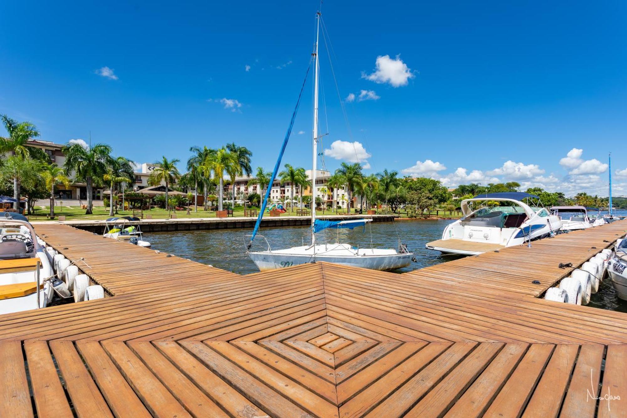 Life Resorts - J 215 - Beira Lago - Piscina - Clube - Refugio Do Casal - By Hospede Facil Μπραζίλια Εξωτερικό φωτογραφία
